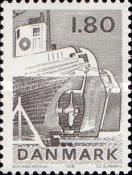 Stamp 673